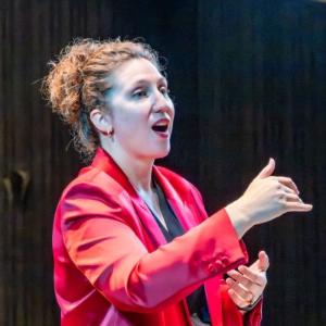 Dr. Leslie Heffner Singing