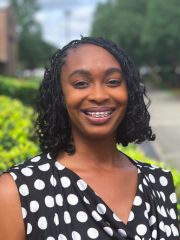 Brielle Crooms Headshot